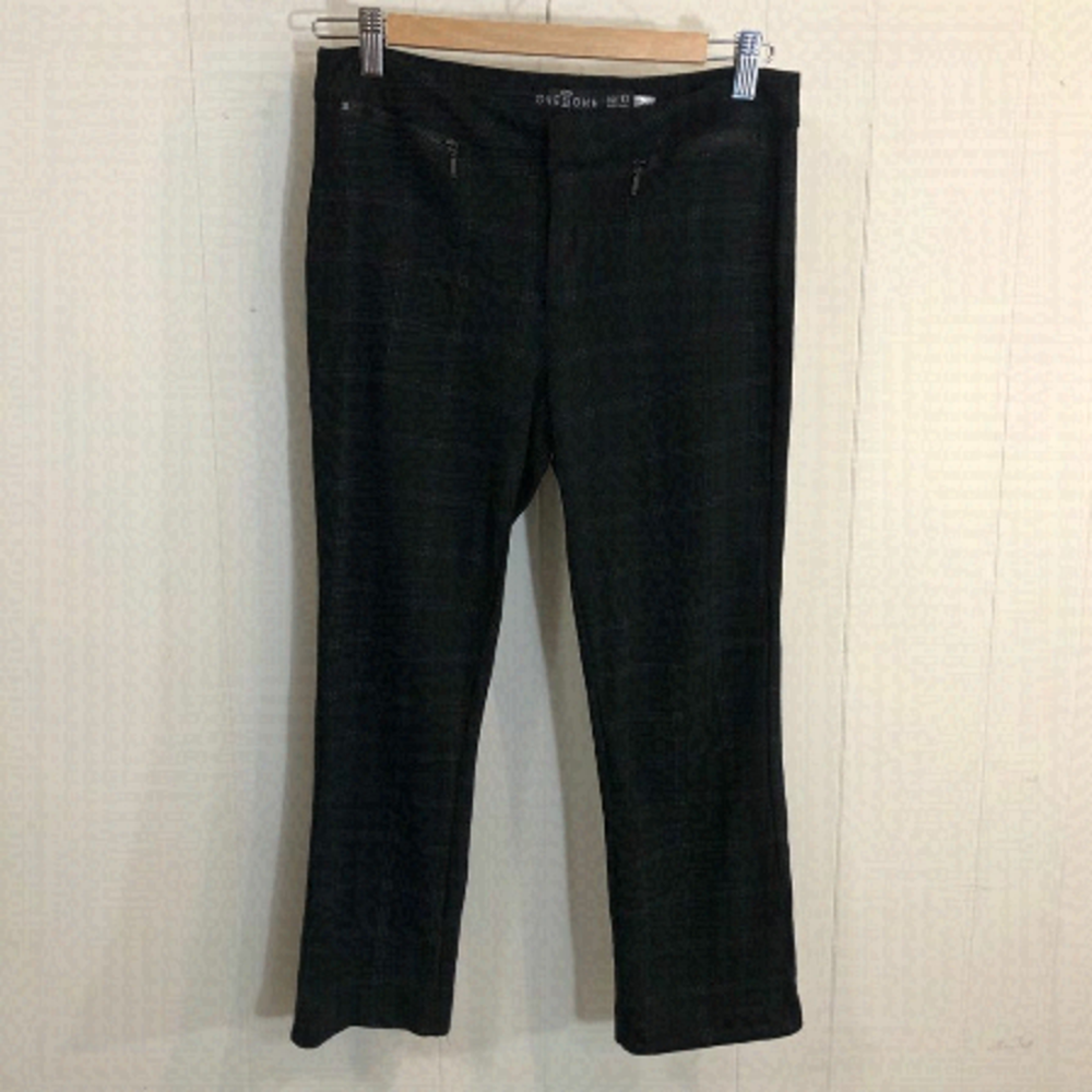 ONE5ONE Black and Blue Plaid Stretchy Dress Capris